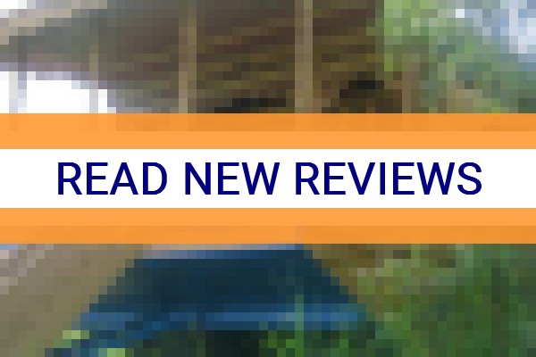 www.akbarhouseboat.com - check out latest independent reviews